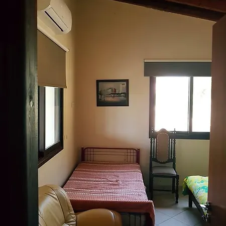 Olive Land Country house Episkopi (Paphos)
